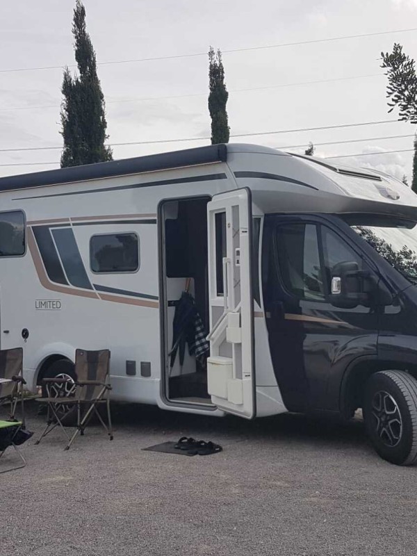 camper-(1).jpg