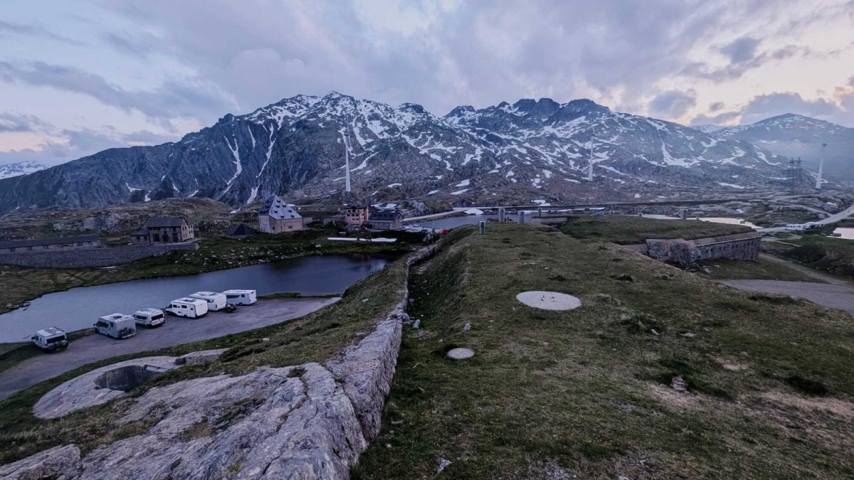Laurens-en-Christien-2---Gotthardpass.jpg