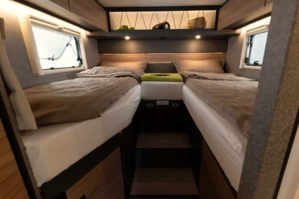 det_t46_26801001_saros_schlafzimmer_2_rvde445_04252025.webp
